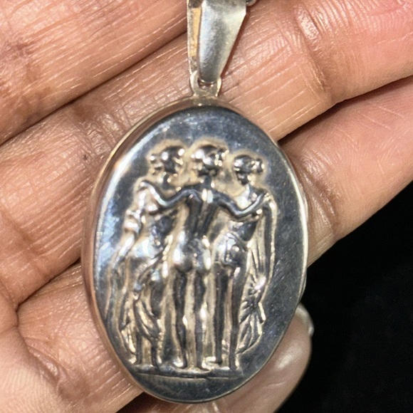 Shannon Len Necklace - Picture 6 of 10